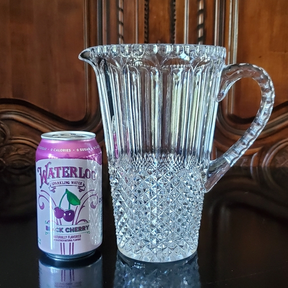 40oz Crystal 💎 Diamond Point Clear Pitcher - Picture 4 of 13